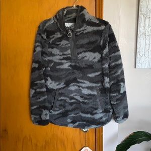 Sherpa Pullover